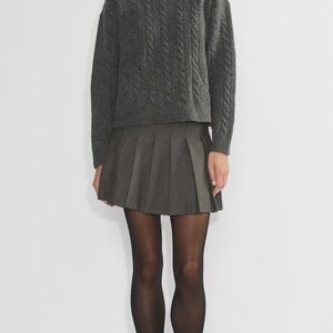 NWT Aritzia Sunday Best Olive Mini Skirt – Size 0, Micro High-Rise